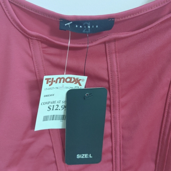 Crop top - Picture 2 of 3